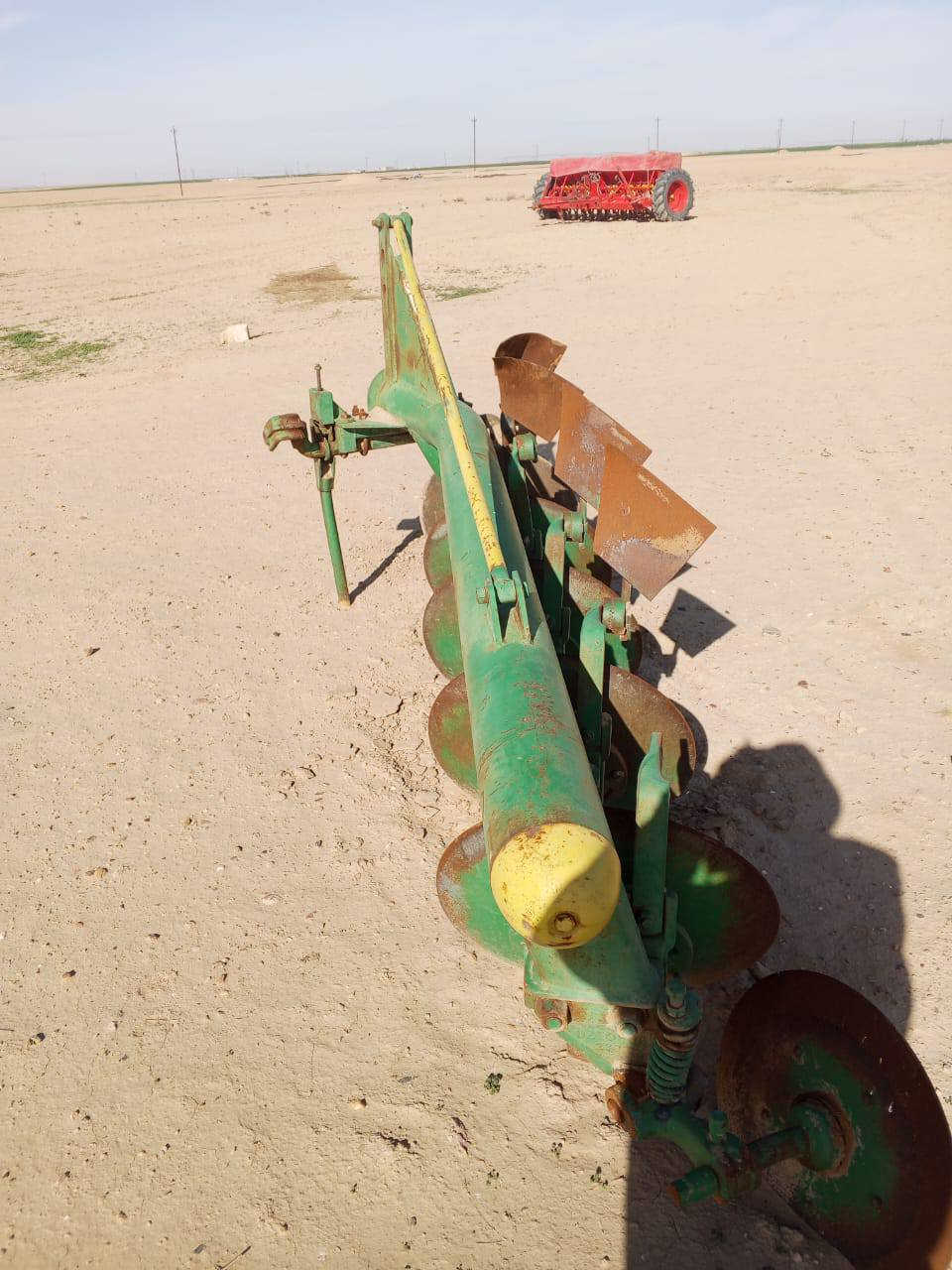 فدان لبيع 5 صاج 
الاتصال. ***********
