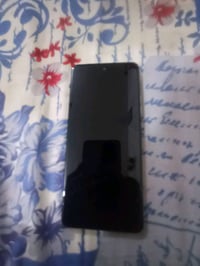 جهاز Techno Pova 3  كلشي مامبدل بي   شاشته ولا كسر او فطر بيها   بطاري...