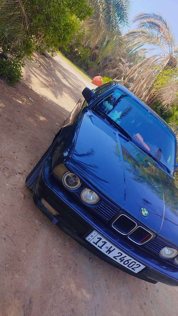 سلام عليكم  بي ام دبليو مديل 90 محور بطه 3000  حداديه جديده تبريد سنويه لل30 بسمي  رقم بغداد  سعره 45  وبيه مجال


**إذا كنت صاحب هذا الإعلان وتريد حذفه لأي سبب، رجاءا أرسل رسالة إلى الدعم الفني**