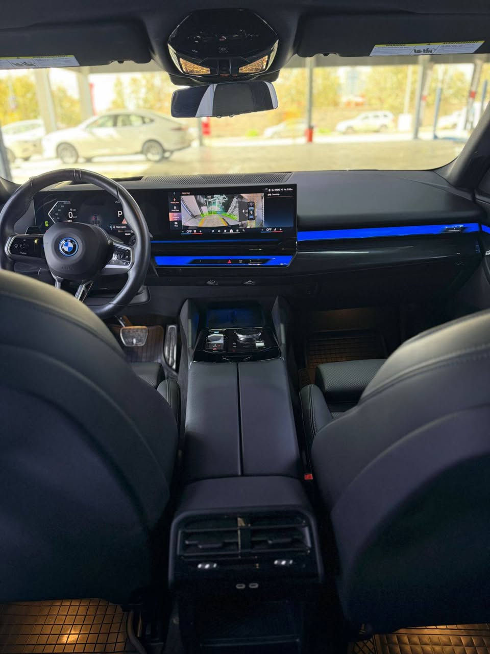 بی ئێم دەبلیو 2024 i5 edrive40 M pro
قەپات مواسەفات M package pro
تەنها 13 هەزار ڕۆشتووە 
فوول کارەباییە
پانۆراما
ئۆتۆپارک
داتاشۆ
رادار ٣٦٠
کامێرا ٣٦٠
هەموو ئەو مواسفاتانەی کە لە bmw هەیە 
یوەی دەرگای سەکن پێشەوە بۆیاخە 
لەگەڵ ١ پەڵەی بچوک لە دەرگای دوای سەکن
هیچ ناوی نەگرتوە 
چونکە تەنها لەسەر شوخت بۆیاخ کراوە
هیچ ئێرباگی نەتەقیوە
بە ٤٠ دەقە شحن کردن ٦٠٠ کیلۆمەتر ئەڕوات 
و ژمارە کاتیە و ٢  مانگ و نیو ی ماوە بۆ رەقەم کردن 
پارەی رەقەم کردی نیە چونکە فول کارەبایە
ناونیشان سلێمانی

سـعـر : لە کۆمێنت داوابکە ڕاستەوخۆ بۆت دێت 📥 

گێر و مەکیەنەی بەشەرت 
هیچ کێشەیەکی تێدا نییە 

ژمارەی خاوەنەکەی 
***********
 ڤایبەر و واتساپ
