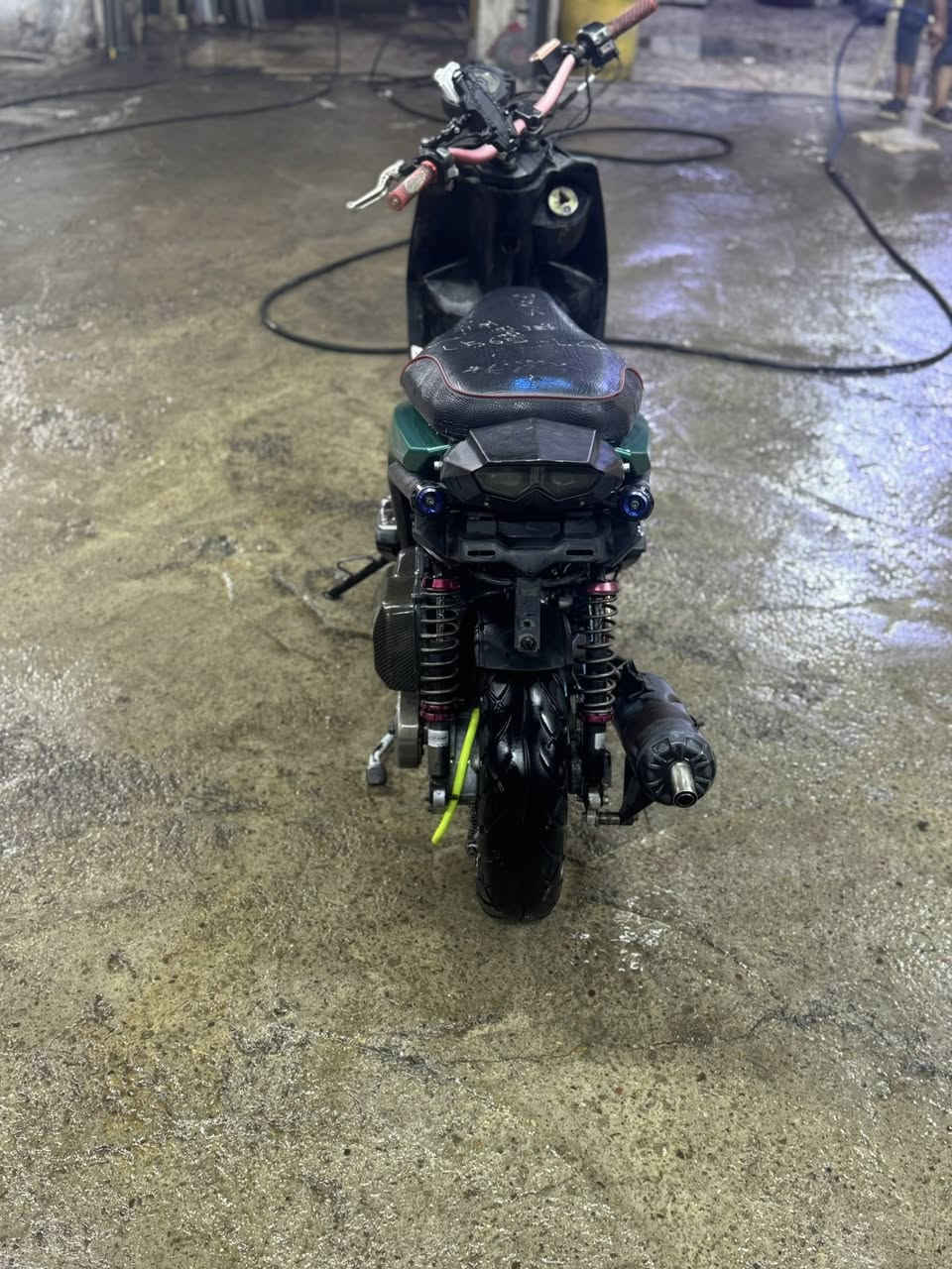 السلام عليكم  سكنس جبلي خير من الله مكينه مزوده بلاد وصدر ودبل وكلجات وستيران وجويتر وقبق شوته وفلتر شوته تشغيله نكره وعقل رياضي دراجه مال جناي مو مال بياع شراي ما متواجد فيس المكان الدوره 
رقمي***********
