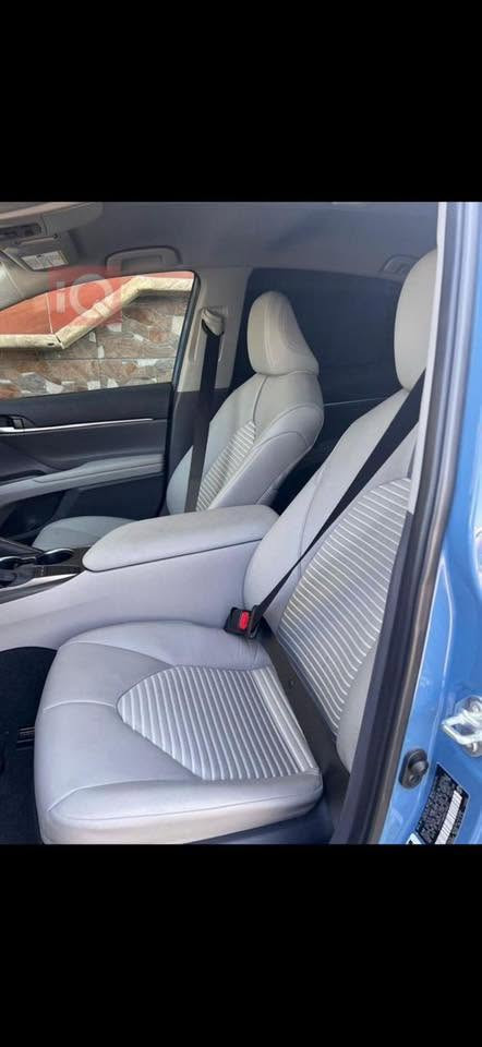 كامري للبيع 2024  لون مميز بحري 🌊🚙 
سعر حداً مناسب 
السيارة باسمي..بدون دواخل بدون ايرباك
للتواصل 🟥((***********)))🟥
 
المواصفات والمميزات:
 • الفئة: SE 
 • المحرك: 4 سلندر قوي
 • التجهيزات الداخلية: مقاعد جلدية عالية الجودة، تحكم كهربائي بالمقاعد
 • التقنية: شاشة لمس متطورة، Apple CarPlay وAndroid Auto، بلوتوث، USB
 • الأمان: نظام مكابح متقدم، تحذير التصادم، مراقبة النقطة العمياء، كاميرا خلفية
 • الراحة: مكيف هواء تلقائي، نظام صوت ممتاز، مساحات تخزين واسعة
 • التصميم الخارجي: شكل رياضي أنيق مع جنوط 18 بوصة

للتواصل 🟥((((***********)))🟥
