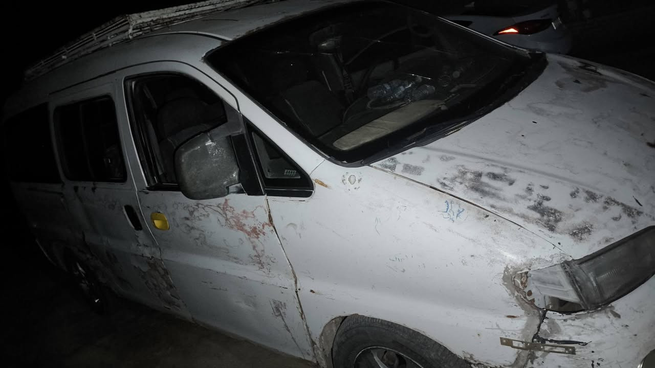 ستاركس مديل ١٩٩٩ رقم قادسيه
محرك ٢٠٠٧
السياره في محافظة بابل راعيه موجود 
للاستفسار 
***********
