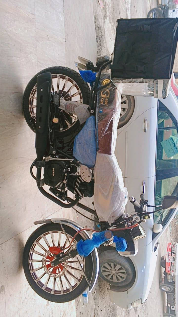 سلام عليكم دراجة سيفان للبيع صارلهة ٢٠ يوم من نازلة مكاني بعقوبة سعر خاص للاتصال علا الرقم ***********
