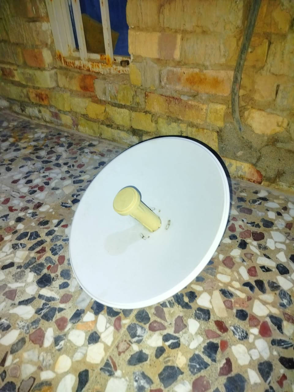 سلام عليكم صحن لانترنيت سعر 40 الف مكان ميسان نهاوند شراي خاص .


**إذا كنت صاحب هذا الإعلان وتريد حذفه لأي سبب، رجاءا أرسل رسالة إلى الدعم الفني**