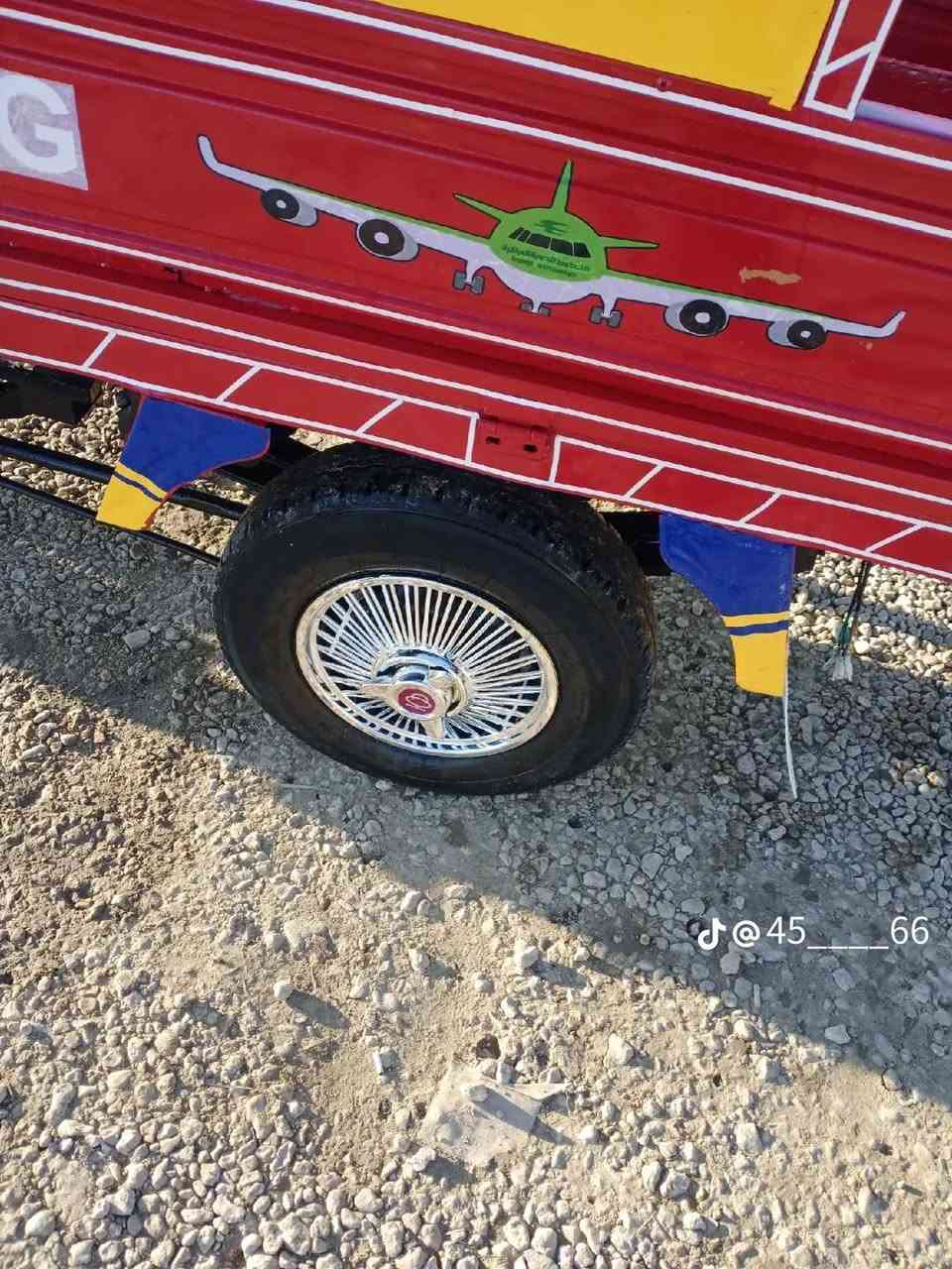 السلام عليكم ستوته للبيع موديل 17 مكينه 23 مقفوله كفاله سعر واحد وربع كهربائيات شغالهق رقبه مقفوله عنوان بابل ***********
