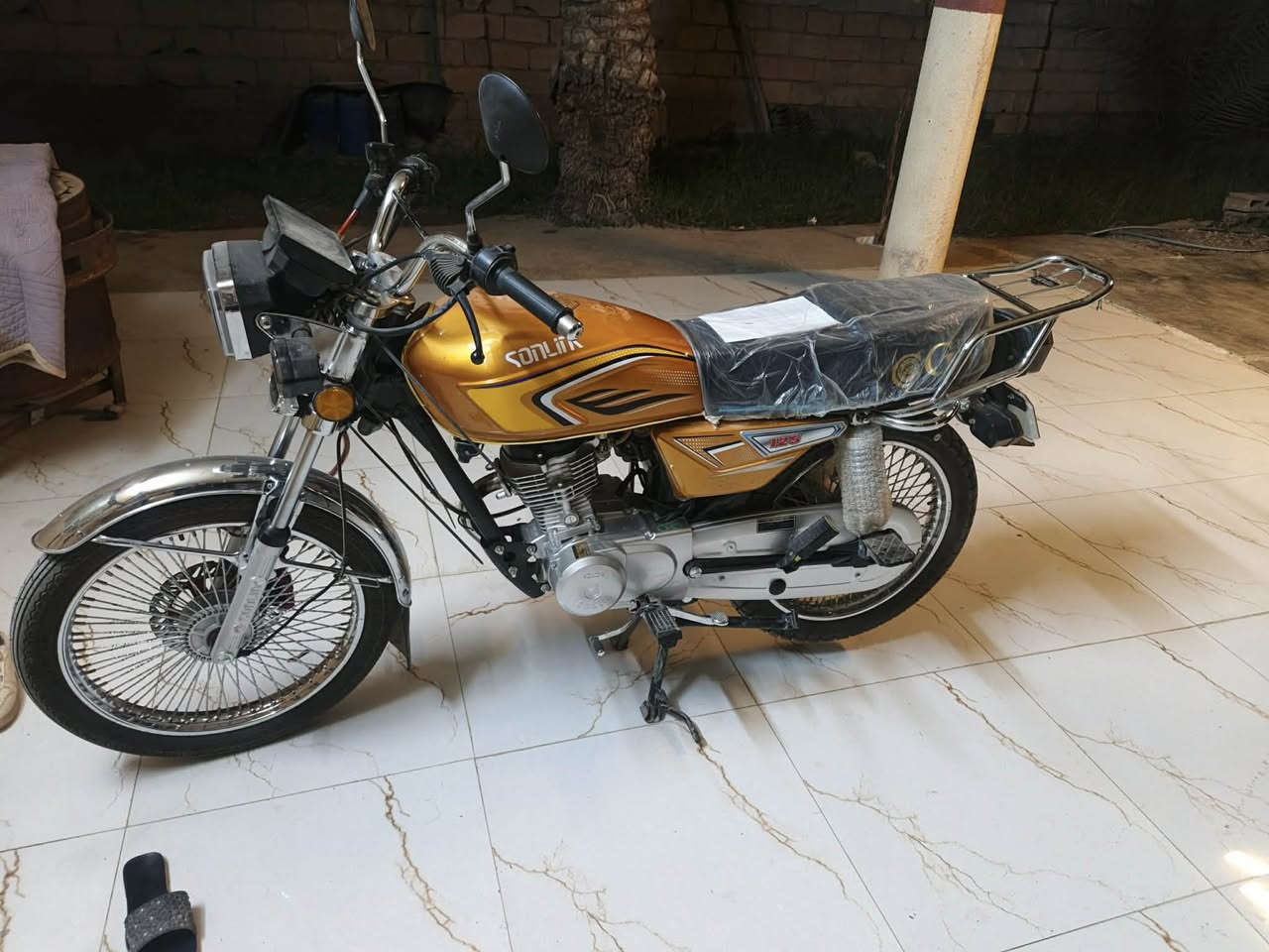 للبيع دراجه 4كير بعده دهن الشركه العنوان منصوريه الجبل ***********السعر750
