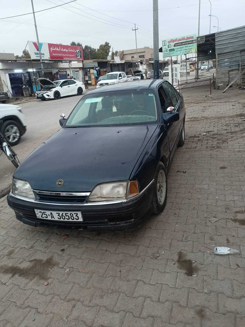 السلام عليكم اوميكه للبيع موديل 91 مكفوله من ظربه كلهامكفوله رقم انكلزي سنويه لل 27 كابون بنزين موجود السعر /40/وبيها مجال للطيبين ***********
