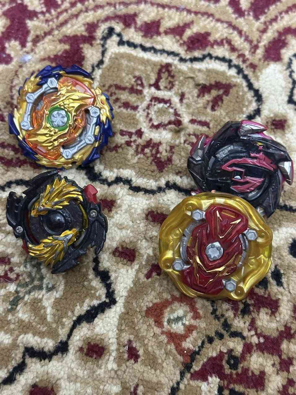 للبيع
بي بليد الديسكات كلهن حديد
وياهن اجهزة اطلاق وحلبة .


**إذا كنت صاحب هذا الإعلان وتريد حذفه لأي سبب، رجاءا أرسل رسالة إلى الدعم الفني**