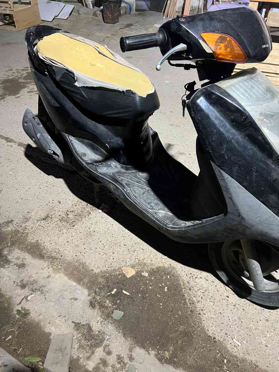 سلام عليكم عندي هاي الدراجه للبيع الشراي يتصل هذا رقمي ***********
