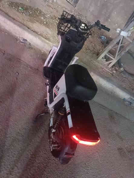 للبيع دراجه شحن 6 بطاريات دبل فؤل نظيف شرط الفحص نظيفه 350 كربلاء حي البلديه ***********
