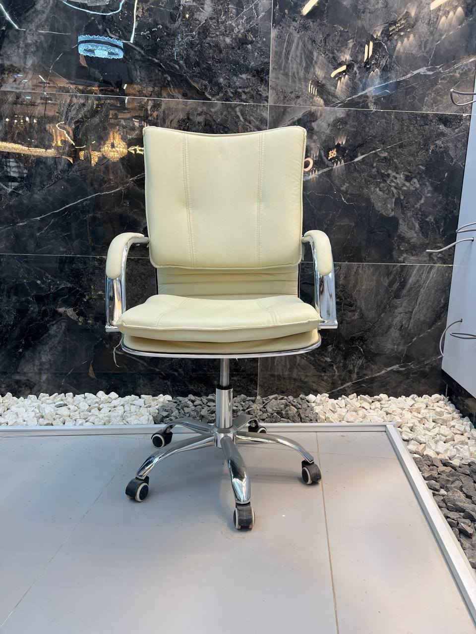 جديد مامستخدم السعر90مع التوصيل


**إذا كنت صاحب هذا الإعلان وتريد حذفه لأي سبب، رجاءا أرسل رسالة إلى الدعم الفني**