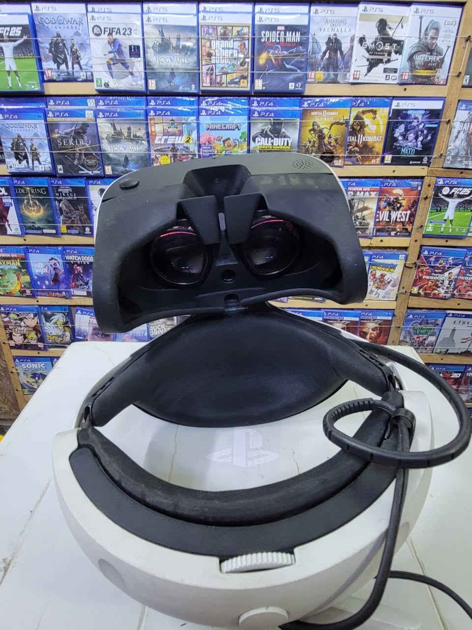 #عروض مركز كيم ستار  سنتر
عروض مميزة 
البيع نقد و نقسيط 
مستخدم و جديد اليوم 
جهاز بلي ستيشن Vr Ps4 مستخدم كامل مع جميع الاكسسوارات 
#ضمان تبديل القرص التالف 
تتوفر خدمه توصيل داخل #بغداد و باقي #المحافظات 
اوقات الدوام يوميأ من ال ١ ضهرا الى ١٠ ليلا 
الحرية #الدولعي الشارع العام قرب مدرسة ام المؤمنين و مجاور خدمات الساعدي 
#الكمية محدودة جدا 
حتة انرد عليك اسرع اتصل وتس اب 
رابط صفحتنا على الوتساب 
https://chat.whatsapp.com/GTgGGtPqnEsCjuKITGWK3v
***********
***********
رابط صفحتنا على الفيس بوك 
7‏https://facebook.com/gamestars1997
#بغداد #النجف #كربلاء #البصرة #ديالى #دهوك #اربيل #موصل #كركوك #صلاح_الدين #تكريت
