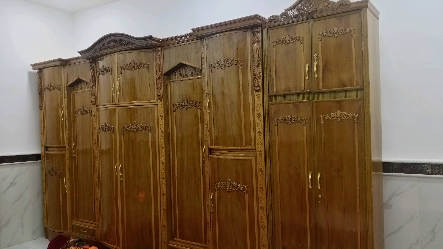 عنوان ميسان عماره خرفه مستخدمه ونضيفه نضافته 90/100-وبيه مجال لطيبين 