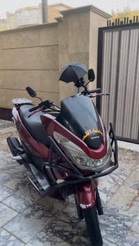 PCX ياباني اصلي جيل ثاني  خير من الله الدراجه ماشيه 50 الدراجه 150 نضي...