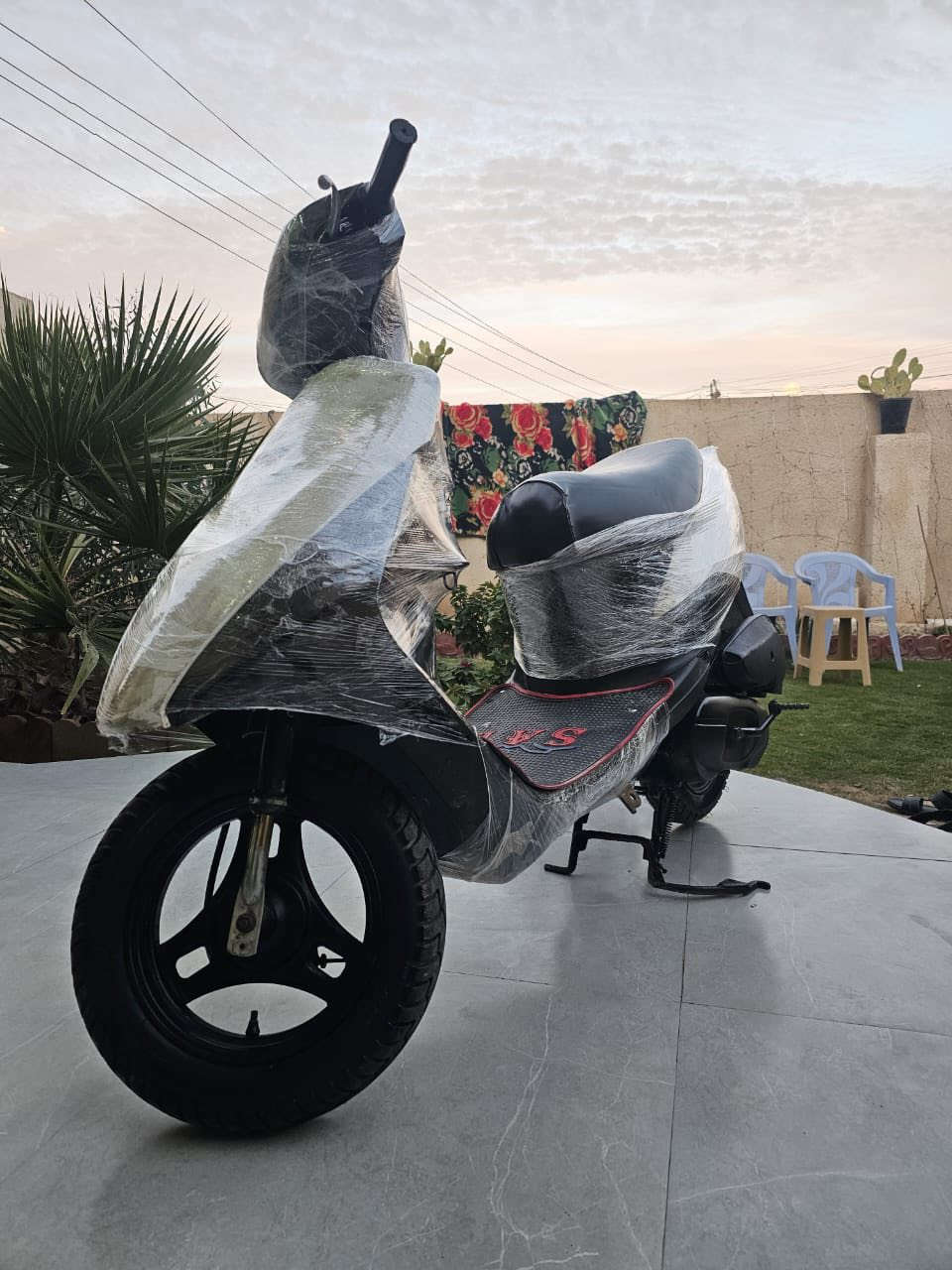 دراجه نصيفه كلش السعر خاص أوراق بيه
***********
