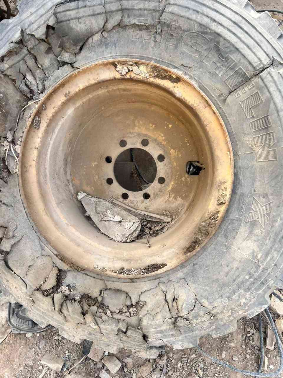 4اويالة مال كوماتسو 50 انضاف السعر 600الف 
***********
