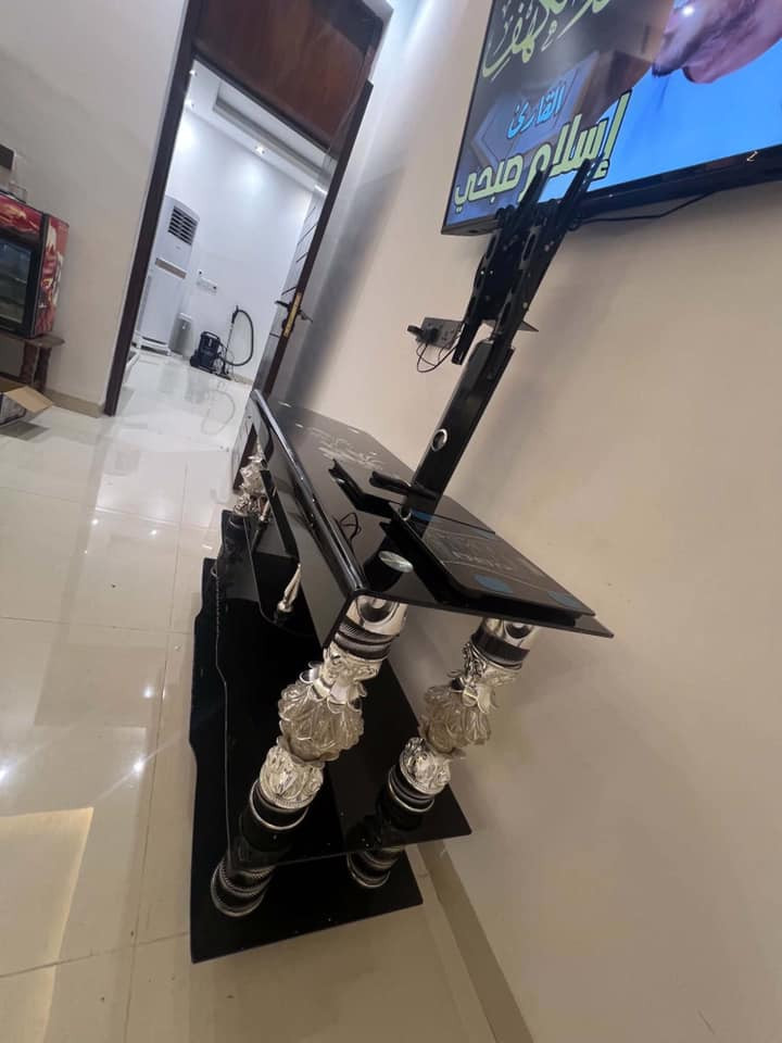 ميز بلازما للبيع
السعر ٦٠ الف
العنوان / الديوانية حي المعلمين
رقم الهاتف/ ***********
