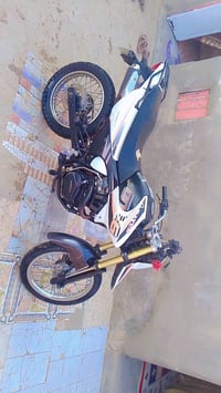 دراجه للبيع وهاذ رقم الواتساب 07854554813وخاص موجود