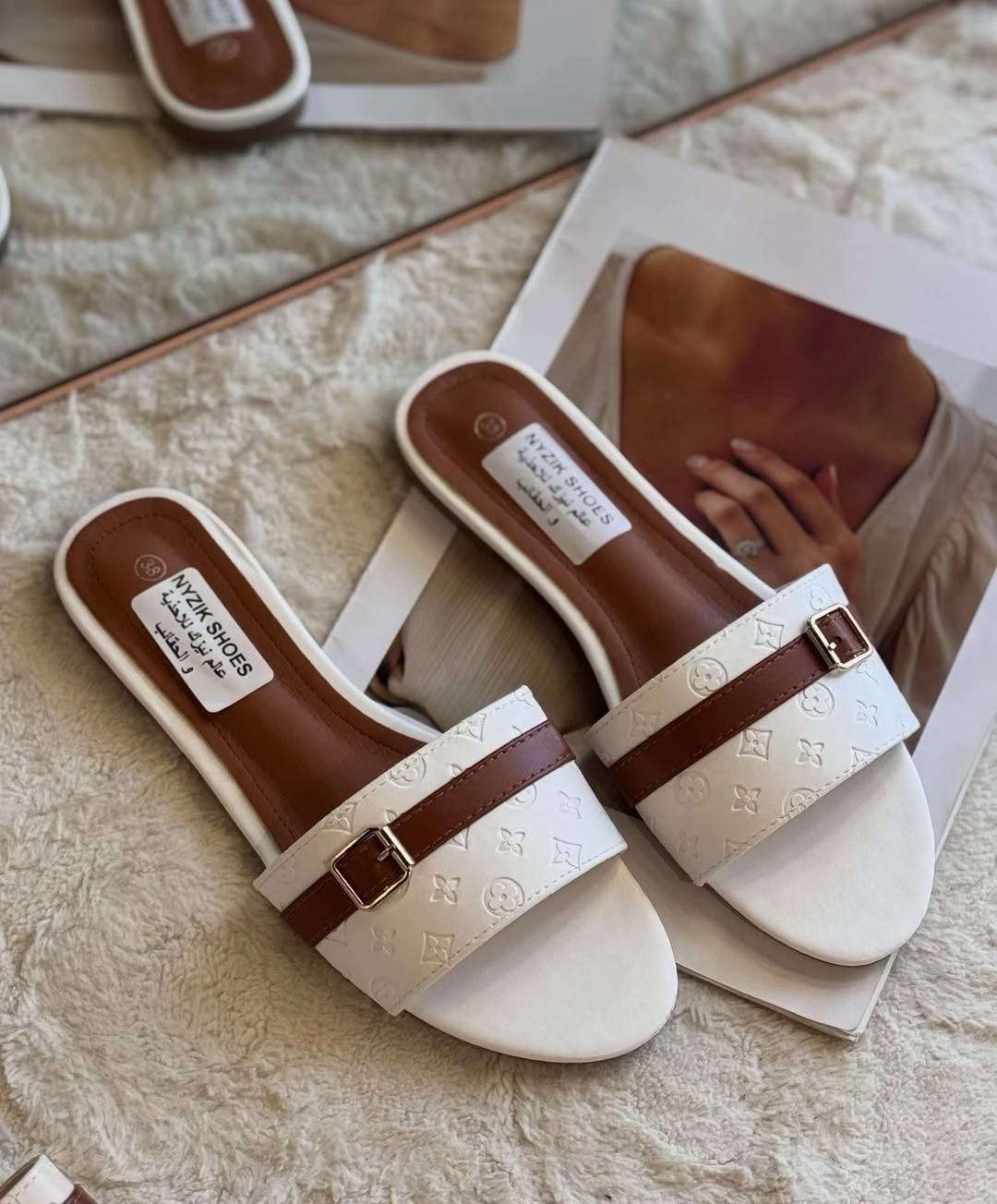⁨	سليبر 🤎🔥. شغل و كوالتي عالي  قاعدة مريحة  القياسات 37_38_39_40_41 السعر 10  📍الفرع الاول : العامرية شارع العسل مجاور مكتبة العسل 📍الفرع الثاني : العامرية شارع العسل مقابل مجمع اليزن 📍الفرع الثالث : الاعظمية شارع الضباط مقابل كص الآغا البغدادي⁩⁩⁩⁩


**إذا كنت صاحب هذا الإعلان وتريد حذفه لأي سبب، رجاءا أرسل رسالة إلى الدعم الفني**
