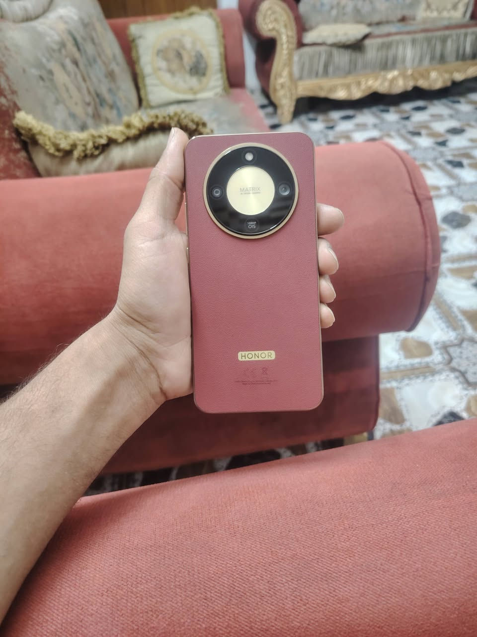 السلام عليكم.  جهاز للبيع هونر X9D صار شهر من ماخذه وكع مني بشغل وصارت هاي طكعه سوده وااريد ابيعه  كله شغال لمسه شغال وكلشي مابي غير هاي الطكعه سوده بشاشه ولياخذه من لبيت واي شكال بي يرجعليا رقم واتساب ***********  مكاني لدوره قرب فلكه ابودشير
