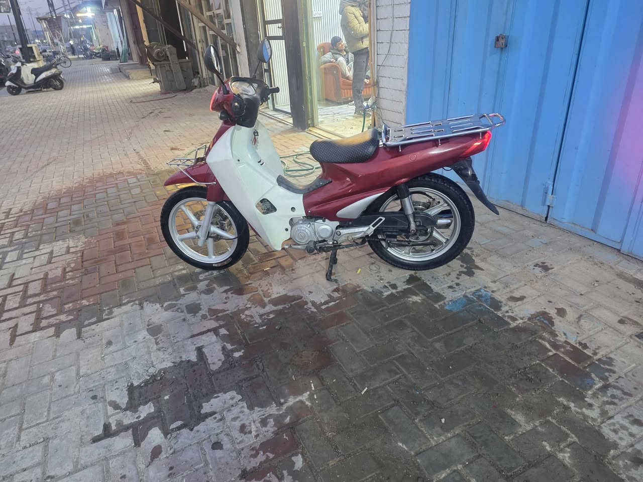 سلام عليكم
سرفيز للبيع بلادي كله 
مكفول مكاني بلد سعره ٨٥٠
لاستفسار ***********
