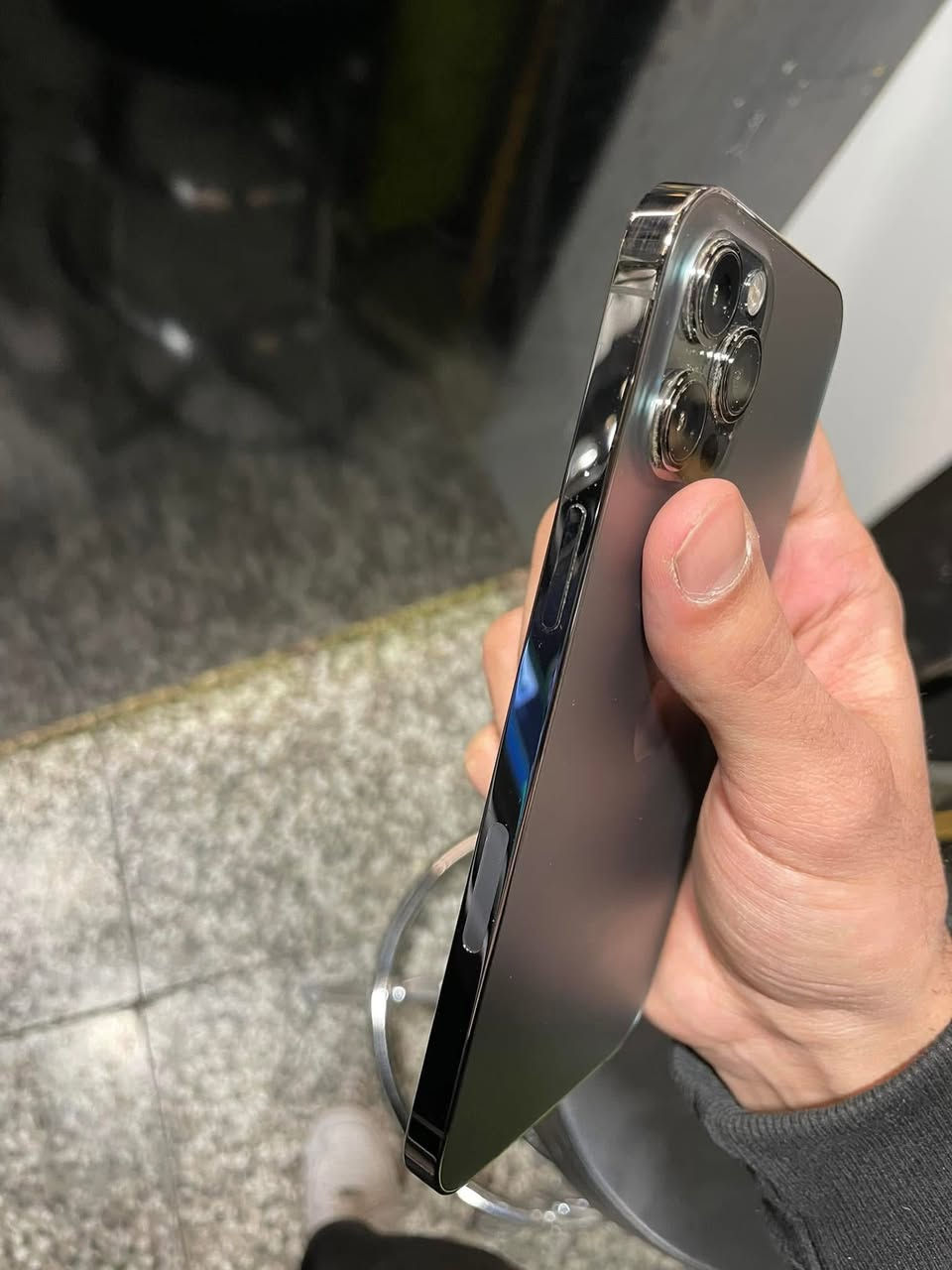 ايفون ١٢ بروماكس ذاكره ٢٥٦ مكفول السعر ٥٥٠ للاستفسار ***********
