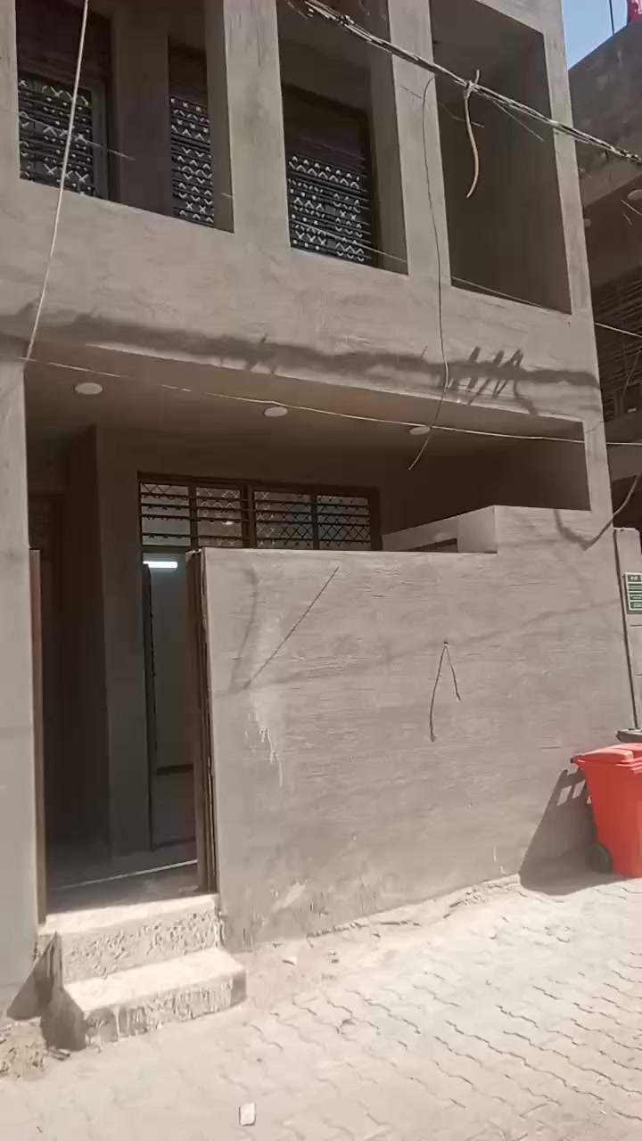 مشتمل  50متر  للبيع
العنوان   دوانم الشعله  خلف شارع ابو طياره 

 غير متواجد على الفيس الشراي يتصل  يوجود واتساب 
للاستفسار 
***********
