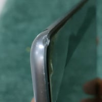 ايباد ٩ • بطارية ٨٣ • ضرر بسيط