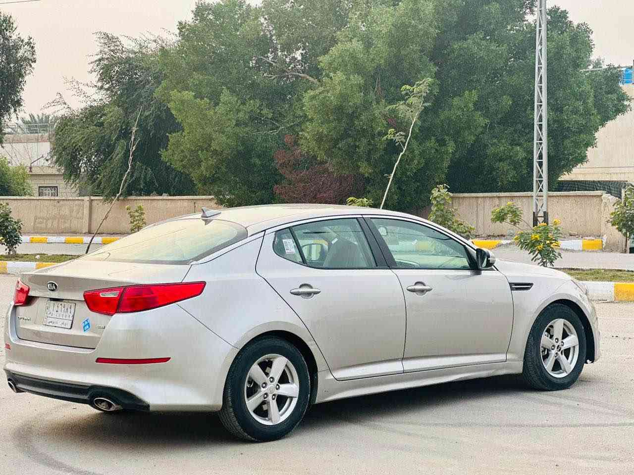 اوبتيما ٢٠١٥ حره تحويل مباشر ذي قار وارد امريكي سياره ليبل واحد حادثها  مقدمه البنيد  صبغ الباقي مكفول من الصبغ سياره جديده وجاهزه مابيه نواقص حجم المحرك ٢٤٠٠ موصفات تحكم استيرن ايكو شاشه كامره اشاير بالمري السعر ١٢٣ وبيه مجال مكاني ناصريه مركز اي استفسار اتصل 
*********** ناصرية, ذي قار
