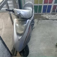 عندي دراجة بريز رمبة للبيع صارلها شهر من نازلة رمبة مستعجل على بيعتها ...