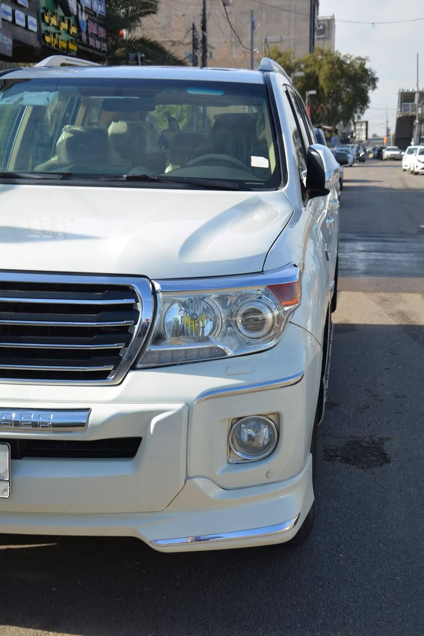 سلام عليكم مونيكا GXR2013 بلادي مكفوله من البارد والحادث والصبغ
السياره بسمي سنويه تحويل ثاني يوم مكانها الامين الثانيه سياره جديده بمعنى الكلمه تجي وتشوف بعينك سعرها 39 $ وبيها مجال بسيط اعتذر عن الرد بلفيس عير متوفر للاستفسار الاتصال *********** علي الهماشي
