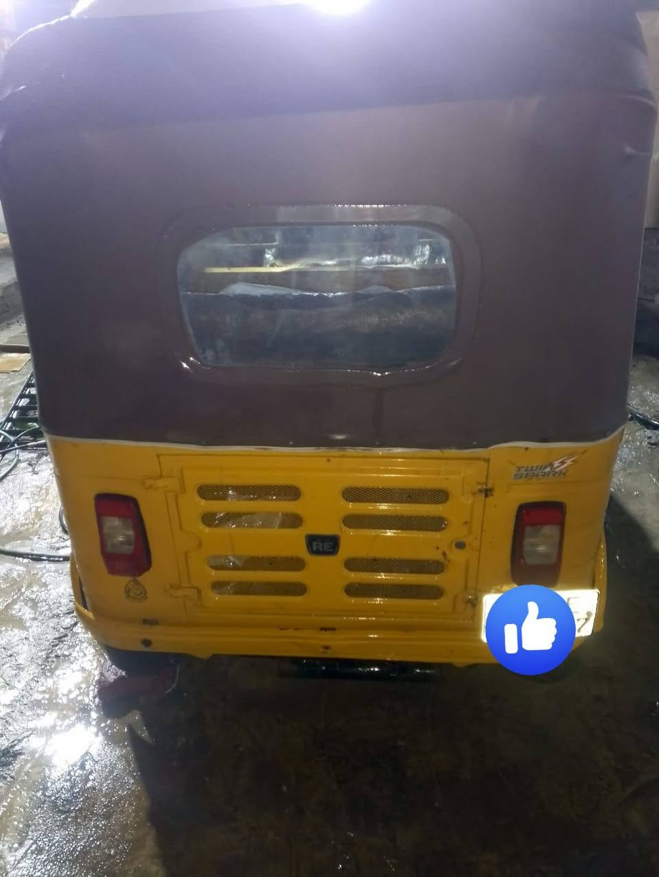 السلام عليكم تكتك موديل 19 شهر12
كفاله لا تبخير ولا تنقيص رقم وسنويه بأسمي السعر 6 وربع وبيهه مجال بسيط العنوان بغداد قرب سبع قصور الاستفسار الاتصال على الرقم(‏‪0773 317 3867‬‏)
