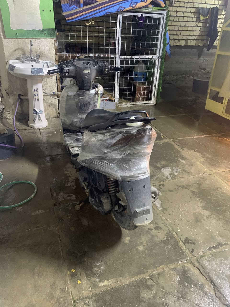 دراجه ماكس ثعلب للبيع بيهة نقص باتري وبنزات بريك خلفي الدراجه معدل خير من الله سعرهم 175 وبيهة مجال ‪0774 061 8921‬
