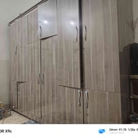 كنتور • ميز تواليت • نظيف