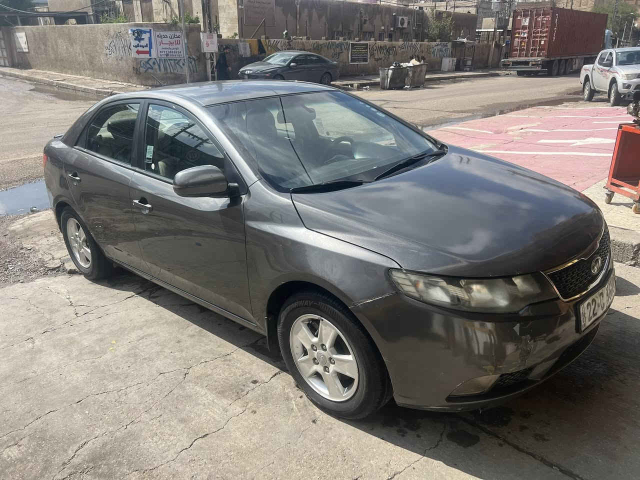 سلام عليكم سيراتو مديل 13 صبغ جاملغ وبنيد بدون دواخل ماشيه 190 خليجيه سعر 85 بيه مجال مكان بغداد ***********
