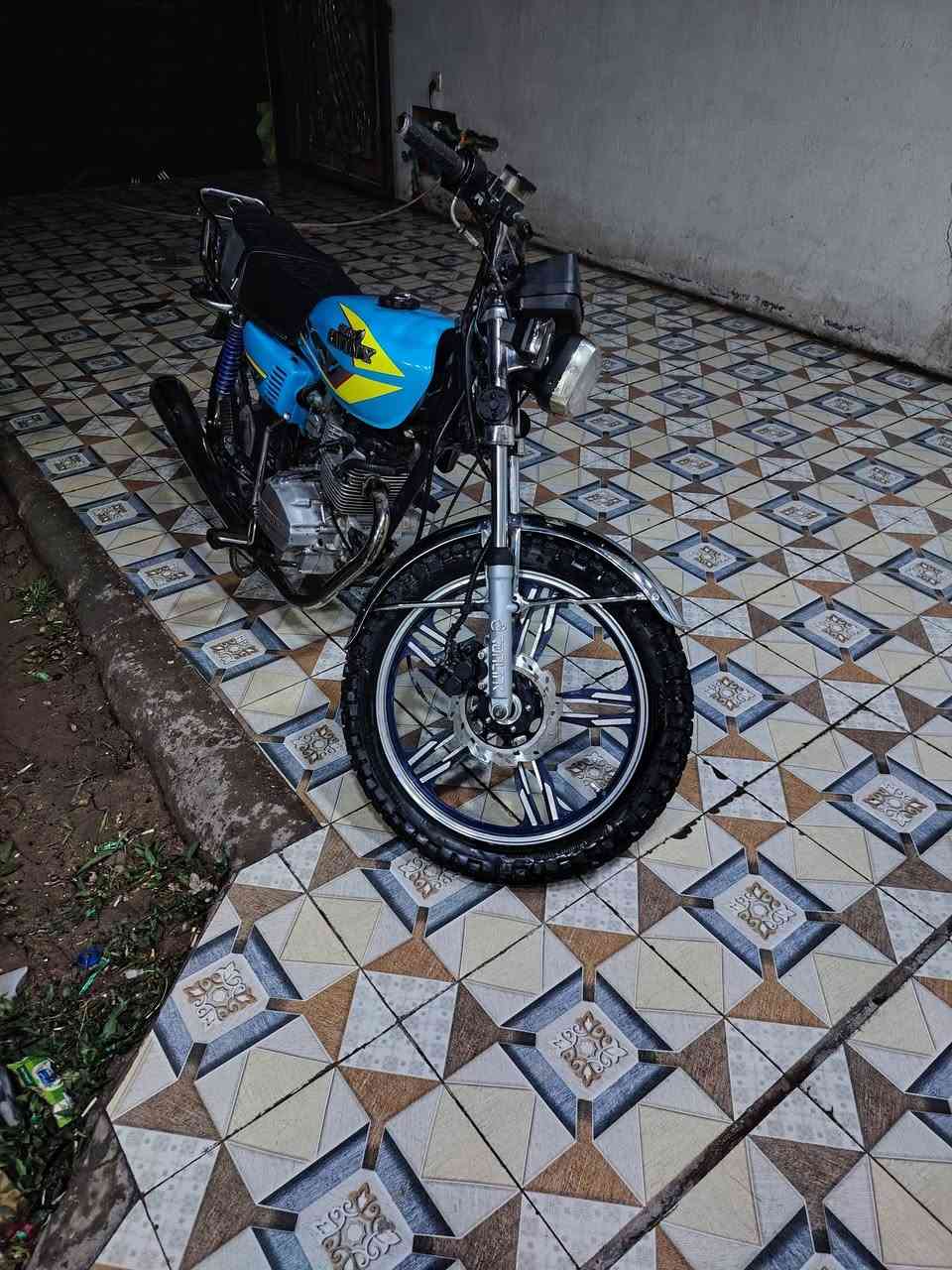 سلام عليكم ايراني سونك5 كير 2021 دراجه خيرر من الله لا تنقيص ولا تبخير مكينا ما مفتوحه دراجه شلعه ومعدل خير من الله العنوان بغداد الدوره ***********
