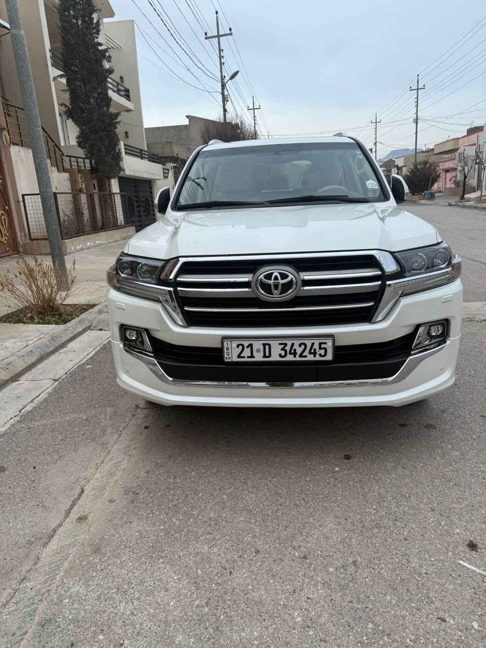 وەنەشە ٢٠١٩ سەیارەکە ناو پاکەتە یەک دەست ٨ پستمە ١١٥ هەزار رۆویە بەلام وەک سفر مایتەوە هیج نیە دەعامی لۆ دەعامی بەشەرت  سحری ٥١٥ مەجال 
***********
*********** أربيل, العراق
