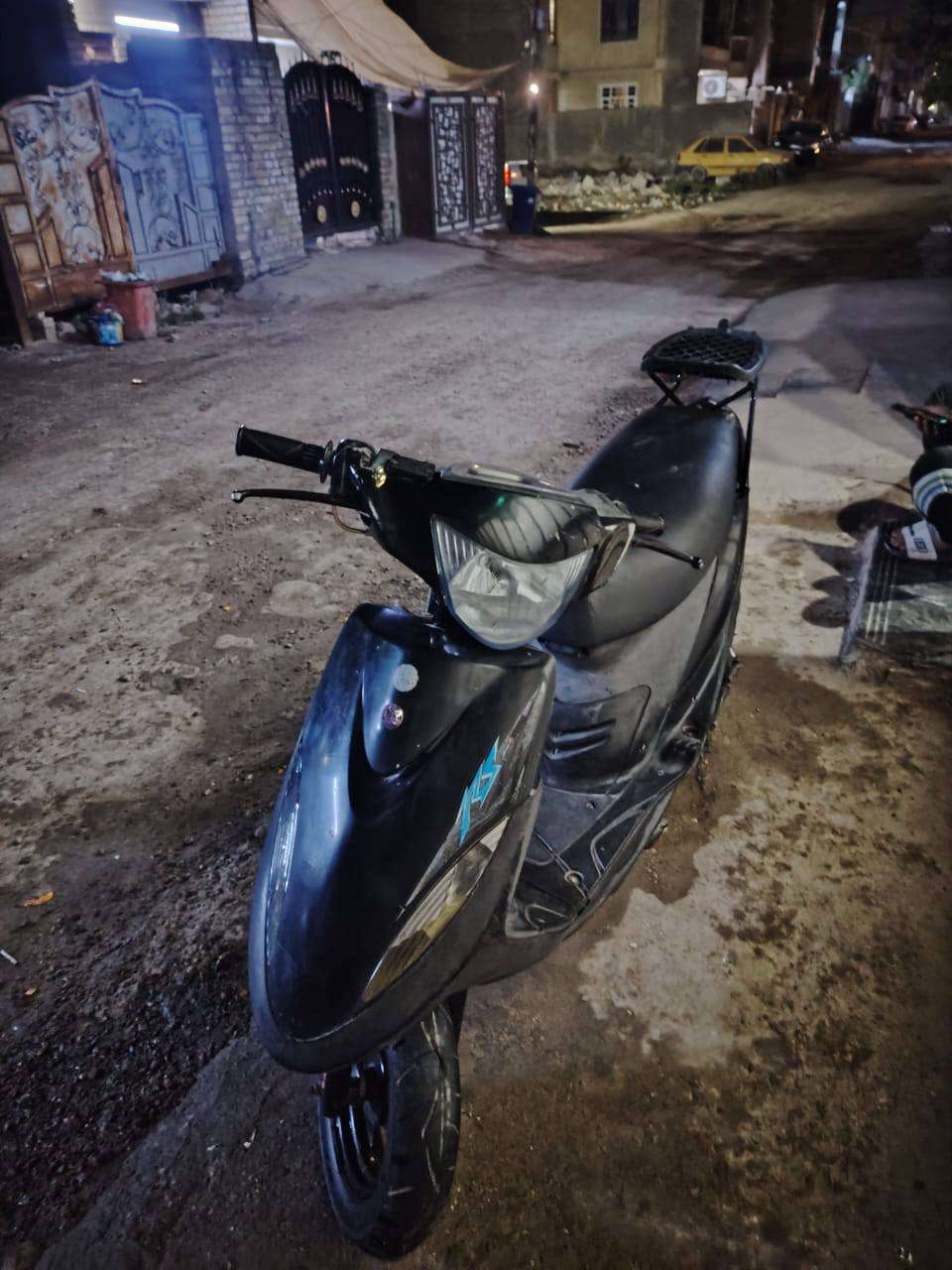 سلام عليكم دراجة ماكس عدلة مكفولة كفالة عامة نكرة كهربايات كاملة ختم وية شاصي  زوج تايرات جلاتين اصلي كاملة متكاملة  لعنوان بغداد تقاطع دريش ***********.       سعر   850
