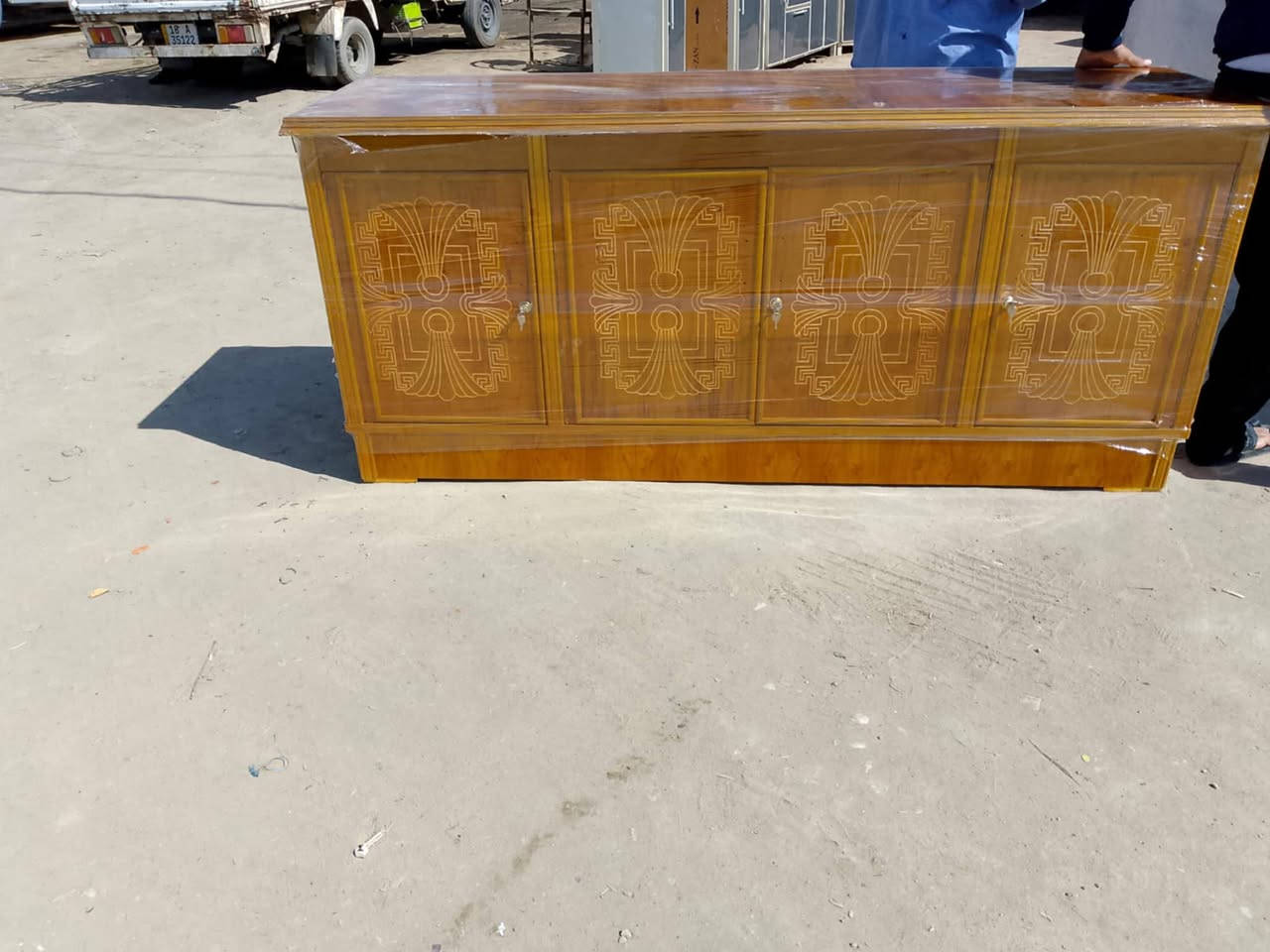 بوفيات تسكام  الوجه صاج متره ونص استندر مترين ونص  استندر المكان كربلاء طوريج رقم تواصل ***********
