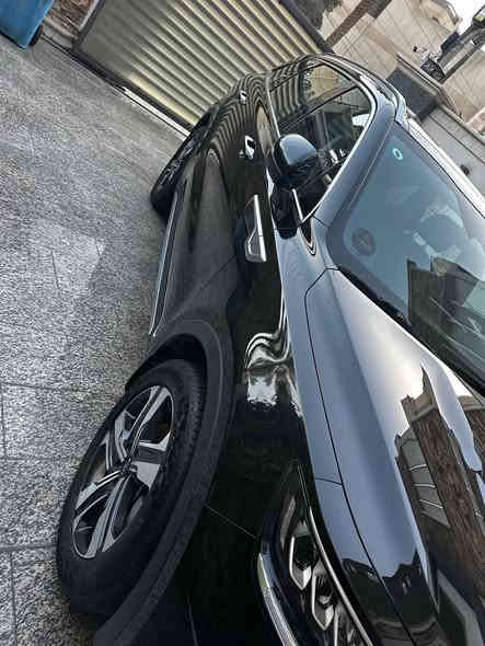 سورينتو 2023 خليجي 
سيارة باسمي تحويل ثاني يوم 
مكفولة كفاله عامه 

***********

ماشية32  الف كيلو 

مكاني بغداد السيدية 
 
🚘 رقم بغداد 🚘 

فل مواصفات 🔥
🚘 خليجي 
🚘 موديل 2023
⚙️ يبلغ عزم الدوران 350 نيوتن / متر 
🐎 بقوة 227 حصان 🐎🐎
🚘 بانوراما
🔑 مفتاح التشغيل بصمة 
🔑 تشغيل عن بعد 
🚗 فتح الصندوق كهرباء 
 ‼️ اريل نفكيتر 
🚗 داتا شو
📍حساسات أمامية 
📍حساسات خلفية 
💡لايت زينون + LED 
🔦 كشافات 
🔦️ بك لايت LED 
🚘 دخول بصمة ذكي 
🛞 حجم الاطار 235/55R19 
🛞 حساسات ضغط الاطارات
✨️ اشارة في المرايا الجانبية 
✨️ المرايا قابلة للطي كهرباء 
🌧 ماسحة خلفية 
🎈عدد AIR BAG 7
🚗 كير ماوس 
🚗 هاند بريك كهرباء 
🚗 ا ABS 
🖥 دشبول شاشة ديجيتال 
🖥 شاشة Apple Car play 
📷 كاميرا دوارة 
📷 4 كاميرات 360
💡الانارة الداخلية LED 
⭕️ مقود جلد حياكة  
⭕️ تدفئة في المقود
⭕️ شفتات مقود 
🛣 مثبت السرعة Cruise 
🛣 رادار
🛣 تحديد مسار
🎶 المودات والاوامر الصوتية 
🎶 ا Bluetooth / T YPCE 
🔋شاحن هاتف Wireless 
⚡️مخرج منفذ الطاقة 
🔍فحص نظام السيارة 
💺تتسع المقصورة ل 7 ركاب
💺المقاعد جلد
💺 تدفئة وتبريد المقاعد الأمامية
💺حركة المقاعد الأمامية كهرباء 
💺ذاكرة وضعيات مقعد السائق
👶 مثبت مقعد الطفل ISOFIX 
❄️ تبريد شاشة لمس مناخين منفصلين 
❄️ 3 قطع تبريد 
🚘 أوضاع القيادة Drive Mode 
🚘 أوتو هولد Auto Hold 
⛷️ نظام مانع الانزلاق 
⛰️ نظام نزول المنحدرات 
🪟 بردات أبواب خلفية 
🚘 تطعيم الدواخل ألمنيوم
