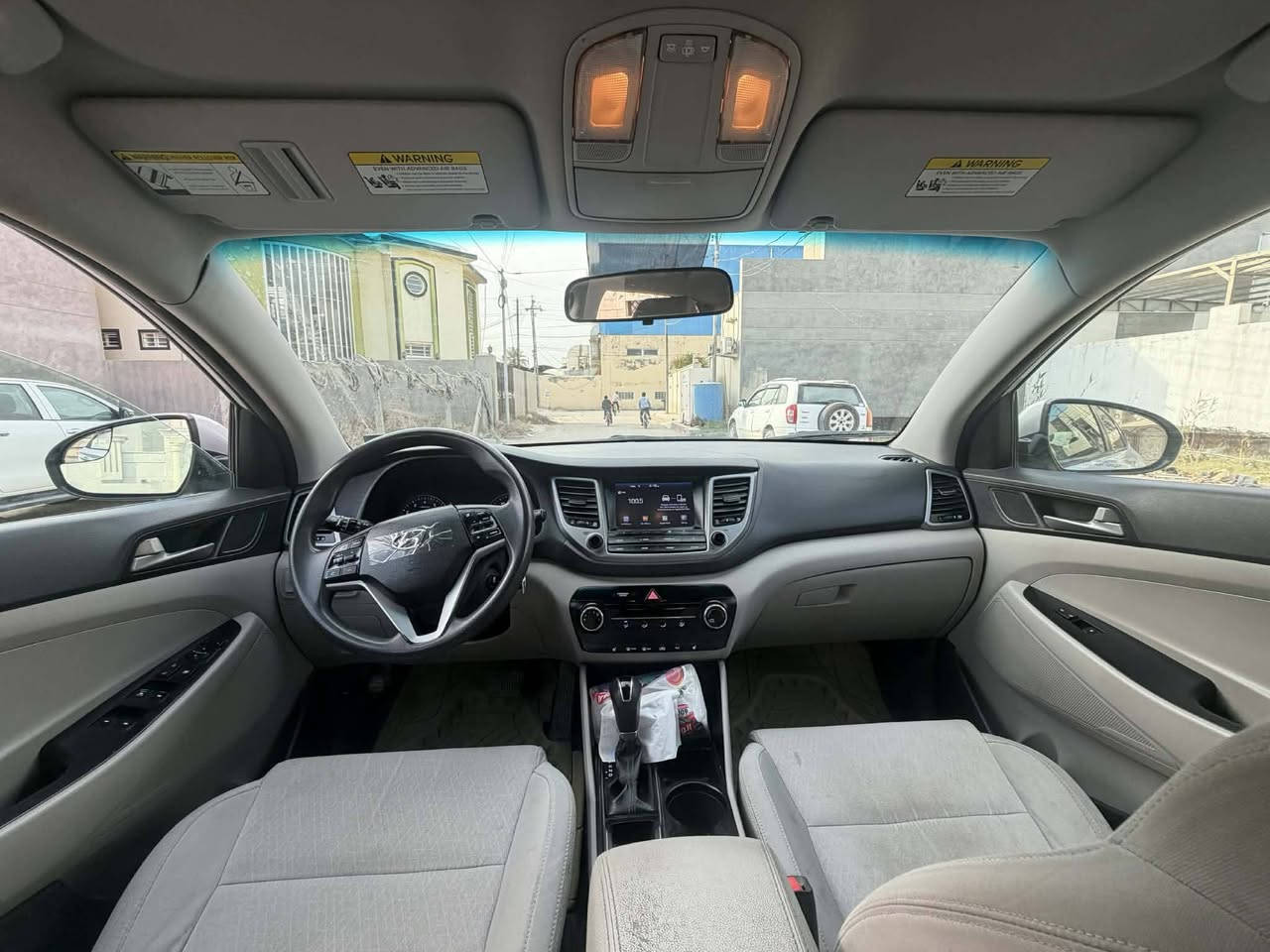 السلام عليكم
هونداي توسان
موديل 18
وارد امريكي
ماشيه98 الف حقيقي
رقم بغداد مشروع وطني
المواصفات
لد امامي خلفي
فور ويل
كامرا شاشه كبيره
كشاف 
كشن كهرباء
تتفأه بالكشنات
ويلكب 17
تحكم جهتين
مكينه 2000 ما مفتوحه
كير اي تي ما مفتوح
حادثه قطعه وحده فقط ولباقي مكفول من صبغ وضربه 
صور لحادث موجوده
تخم تاير جديد هسه شاده قبل يًومين
حداديه جديده قبل فتره مسويه
ادامه كامله 
كير مكينه جدد ما مفتوحات
السعر 147 وبيه مجال 
مكاني بابل***********
