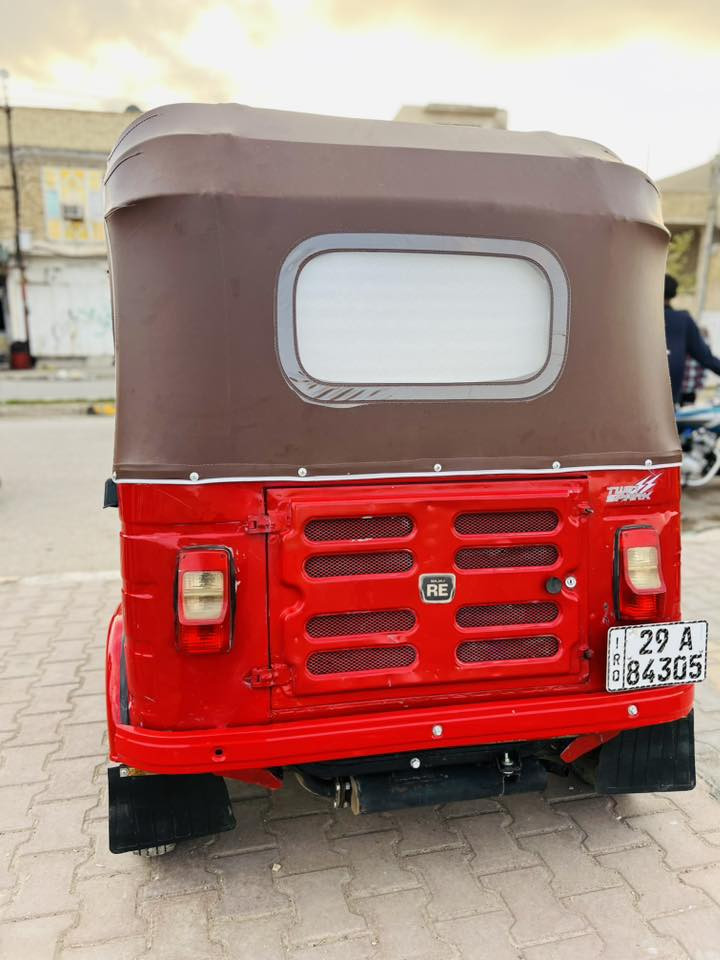 سلام عليكم تكتك موديل 2018 شهر ال 6 رقم واسط إنكليزي هزه جديده مداور شوكت مايعجبك دراجه مصبوغه جماليه بيه بارد بصفحه قليل مكينه مال ٢٠ مجفته تجفيت شركه بعده ع سحك الاستفسار 
***********
