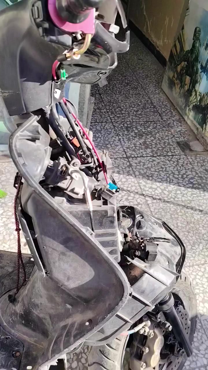 نثيه، ٥٨نكره دراجه بكل وكت ب٢٥٠بغدادجديده***********
