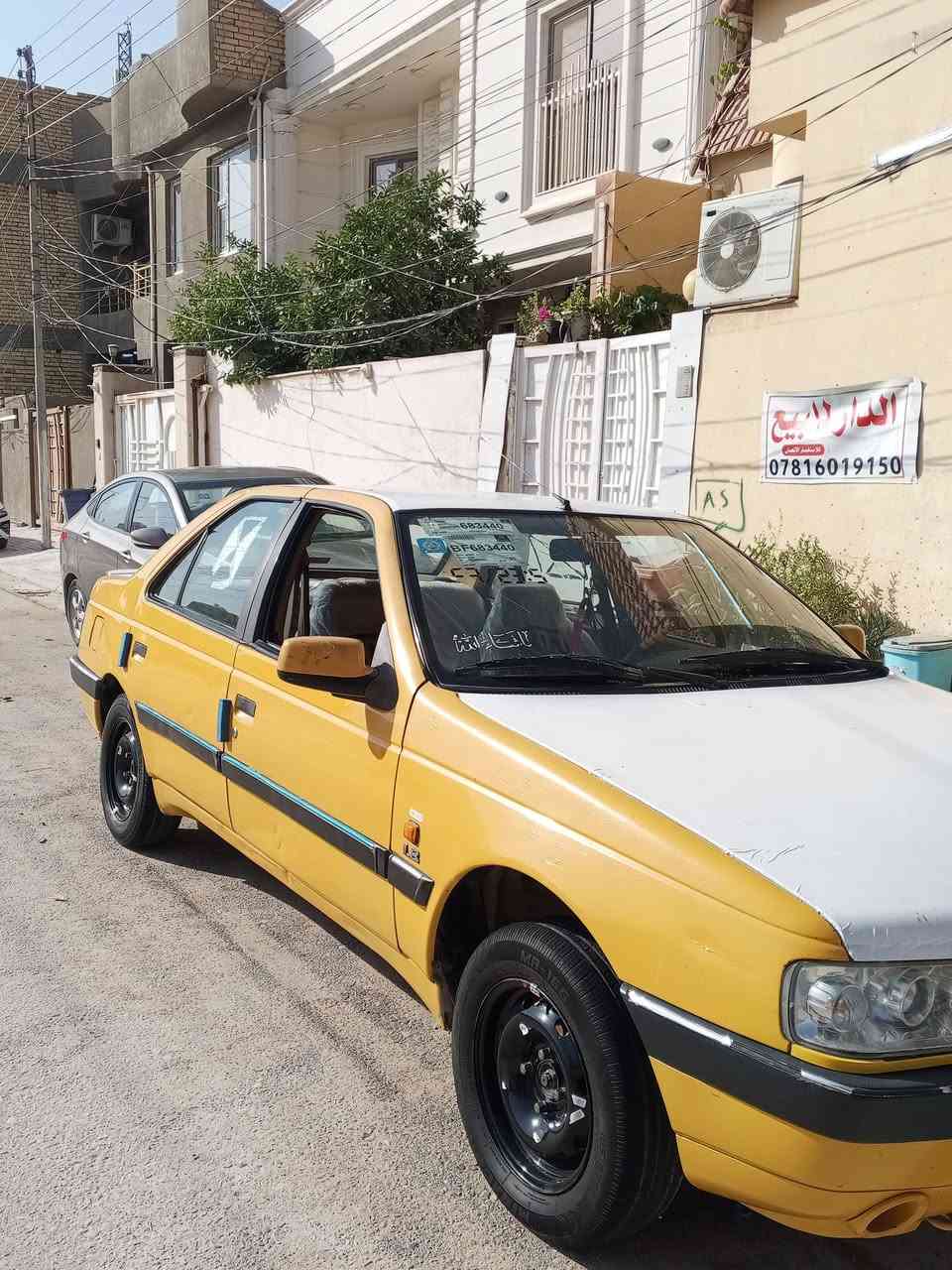 سلام عليكم للبيع بيجو اكد 2016. السياره جاهزه  رقم بغداد تحويل ثاني يوم. حداديه جديده باتري جديد كهربائية كلها  شغاله. منضومه تبريد جديده داخل جديد السياره كير ومكينه مكفولات بيها حار بل جاملغ الوره السايق فقط ومصلحا  السعر 40 وبيها مجال قليل مكاني كربلاء الرقم ***********@
