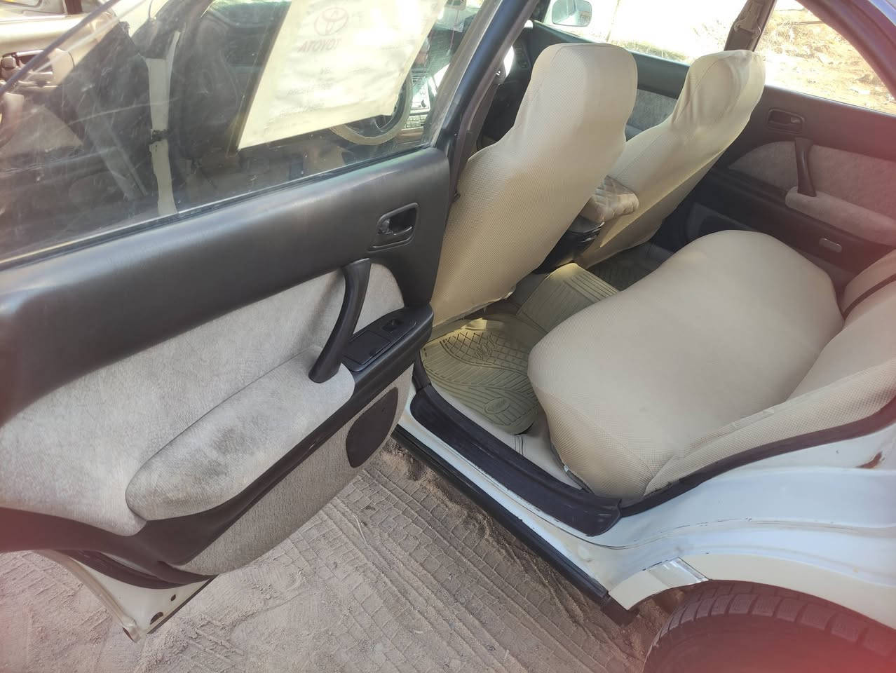 سلام وعليكم 
للبيع
بطه موديل 2000
مصبوغه عام لئن جانت سياره مصبوغه تكسي
بيها ضربه خفيفه باب العبري يم النرمايد
تخم تاير نضيف 
حداديه نص عمر
تبريد مايشتغل
مكينه وكير خير من الله
مكينه ثنين ونص
سياره بأسمي 
رقم وهزه جديده 
العنوان بصره شط العرب 
نهر حسن مقابل جامع بيت ابوخمسين
السعر 50
للأستفسار ***********
