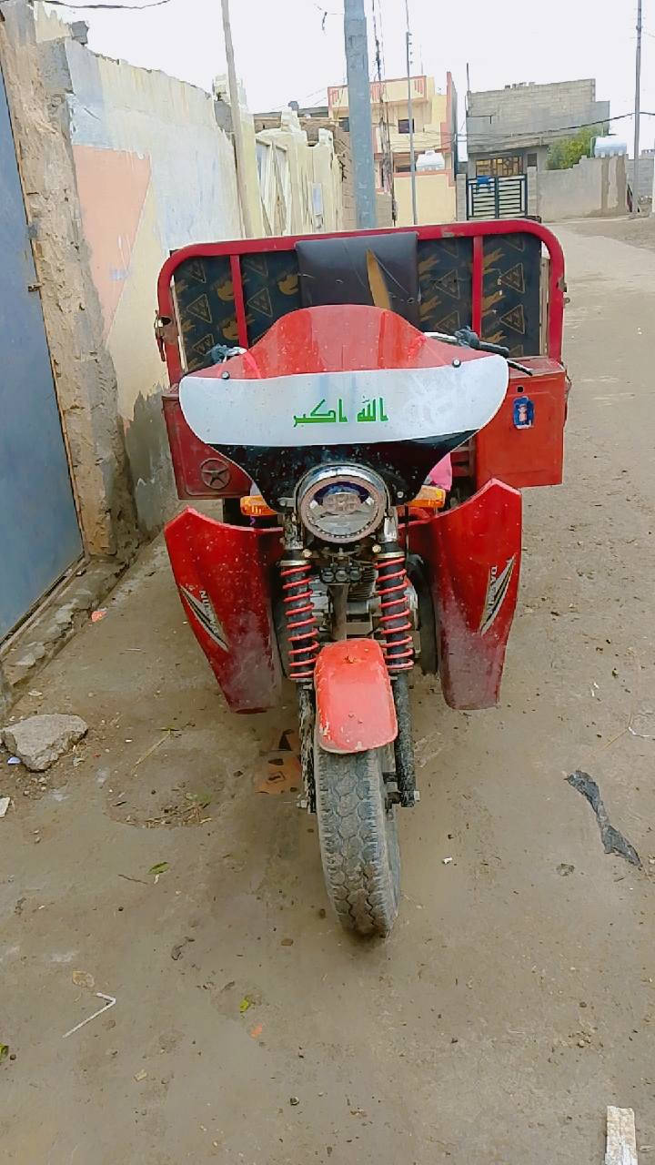 سلام عليكم ستوته دايوان موديل 18 البيع اورق كامله مدفوعه كمرك ستوته نكر سلف كهربايات شغاله كل نقص ما بيهه ستوه حله من الصوره. السعر 750 وبيهه مجال تفاصيل خاص او تصال *********** مكاني ديالئ بلدروز
