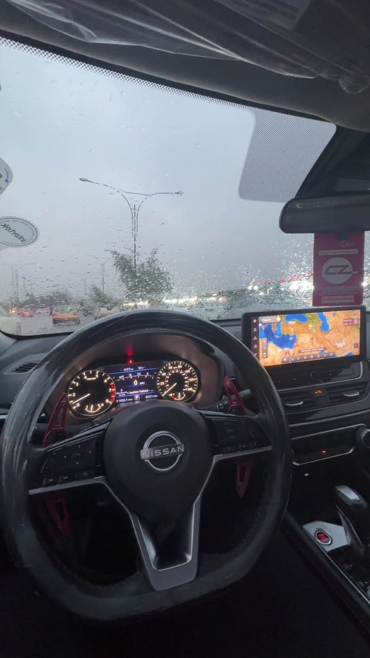 لبيع او مراوس التيما موديل ٢٣ Srبلاص فول 
سياره بسمي ماشيه ٣٩ ميل 
موصفات فول 
ضررها بس قبق جنطه بدون ارباك ودواخل 
اتصال ع واتساب ***********
سعرها ١٩٥ وبيها مجال كركوك, العراق
