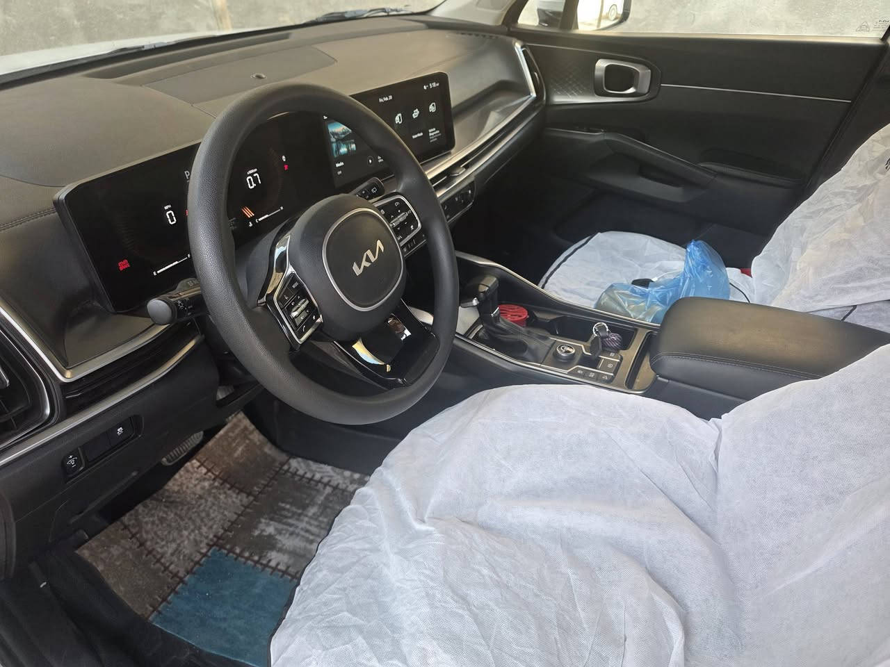 سورنتو مديل 25
ماشية 8 الاف شهداء ذي قار حاضر وكالة عامة 

السيارة انا مستوردة بعدهي بريحة الشركة 
مبدل بيها بنيد وجاملغ

مو جناي سورنتو هاي السيارة كدامكم حتا حادثة 

257  وبيها مجال قليل 

مكاني ناصرية مركز ***********
