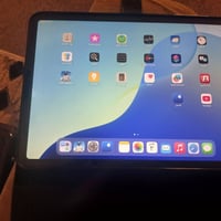 ايباد برو • نضيف كلش • خدش واحد